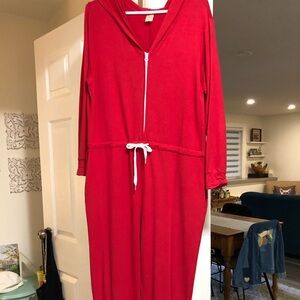 Smash and Tess jumper